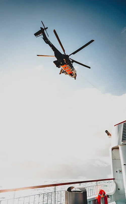 We have best luxury helicopter services for you. - 九游