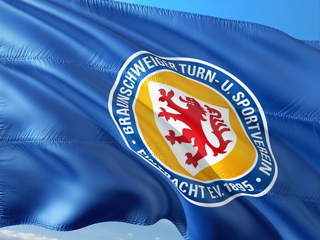 本赛季英超球员各项赛事参与进球榜：萨拉赫51球居首，哈兰德次席.